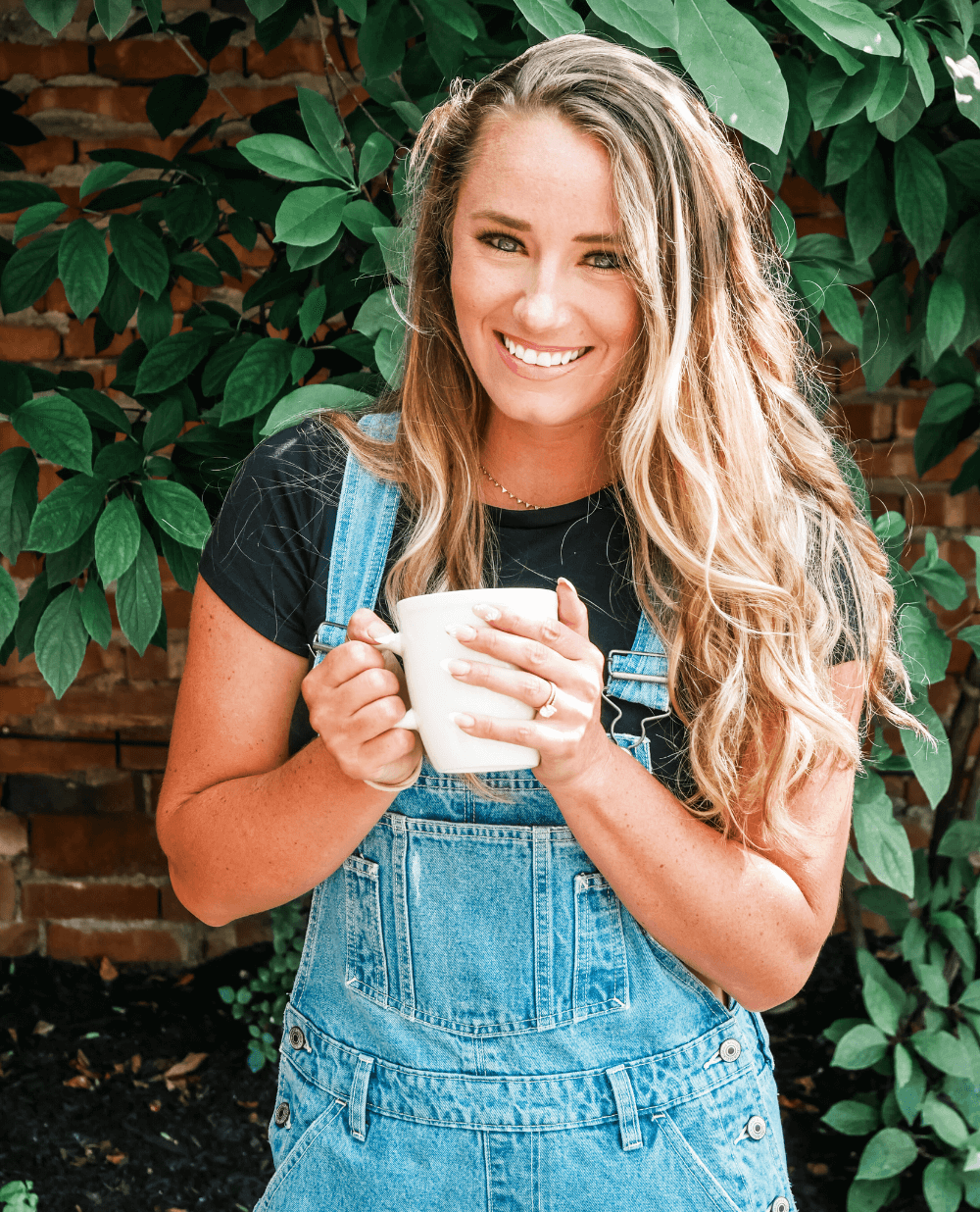 Carly Wilson headshot